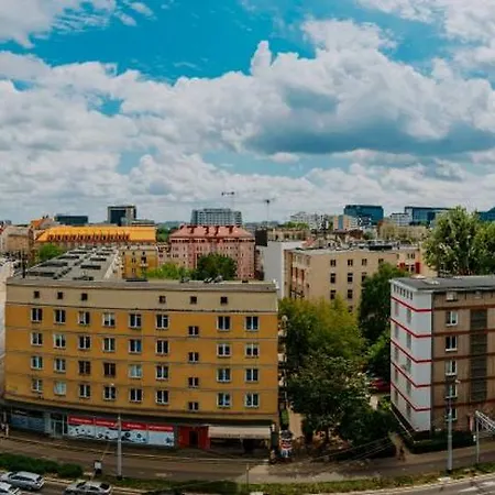 Komfortowy W Centrum Wroclawia アパート ヴロツワフ